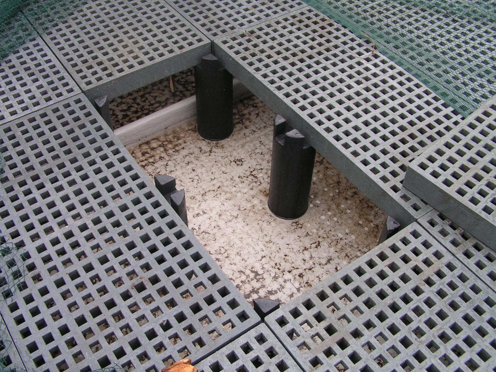 Biofilter raised flooring system